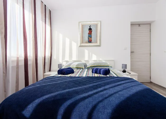 Deluxe Apartment Miro