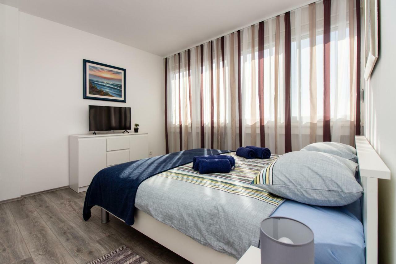 Apartman Deluxe Miro *