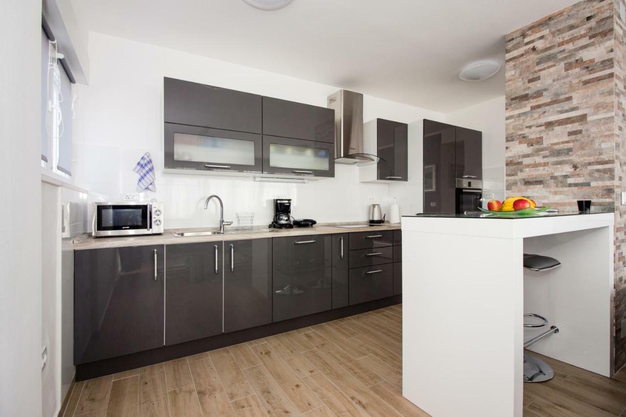 Deluxe Miro Apartman